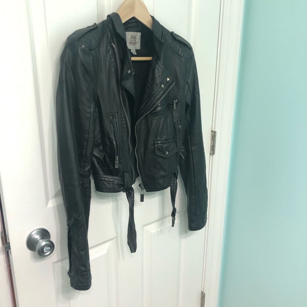 YOU NEED THIS MOTO JACKET. Barely worn!